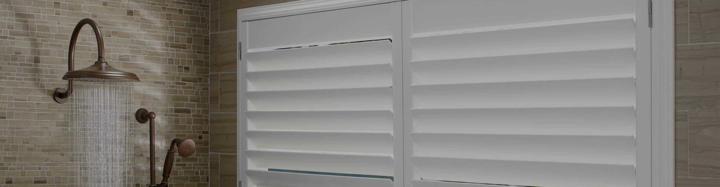 Palm Beach Polysatin Shutters Room Scene