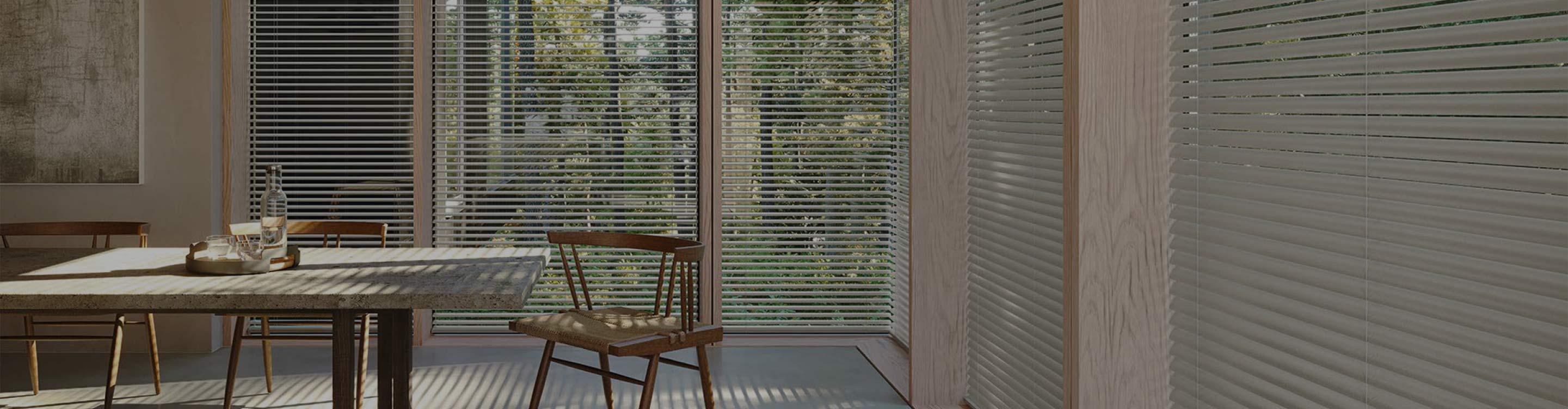 Modern Precious Metals Aluminum Blinds Room Scene
